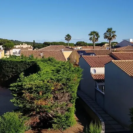 Port Venus Village Naturiste דירה